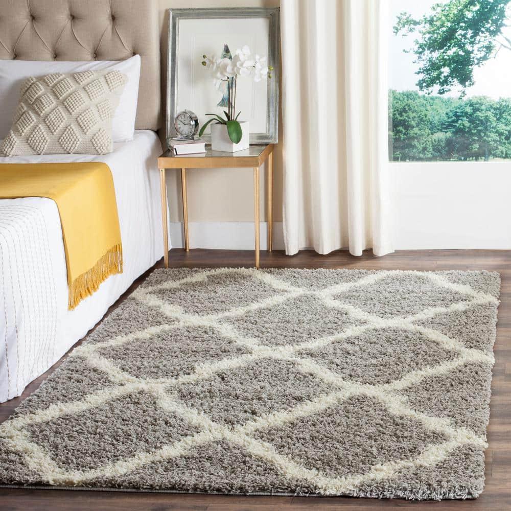Dallas Shag SGD257 Power Loomed Area Rug - Grey/Ivory - 6'x6' - Safavieh.