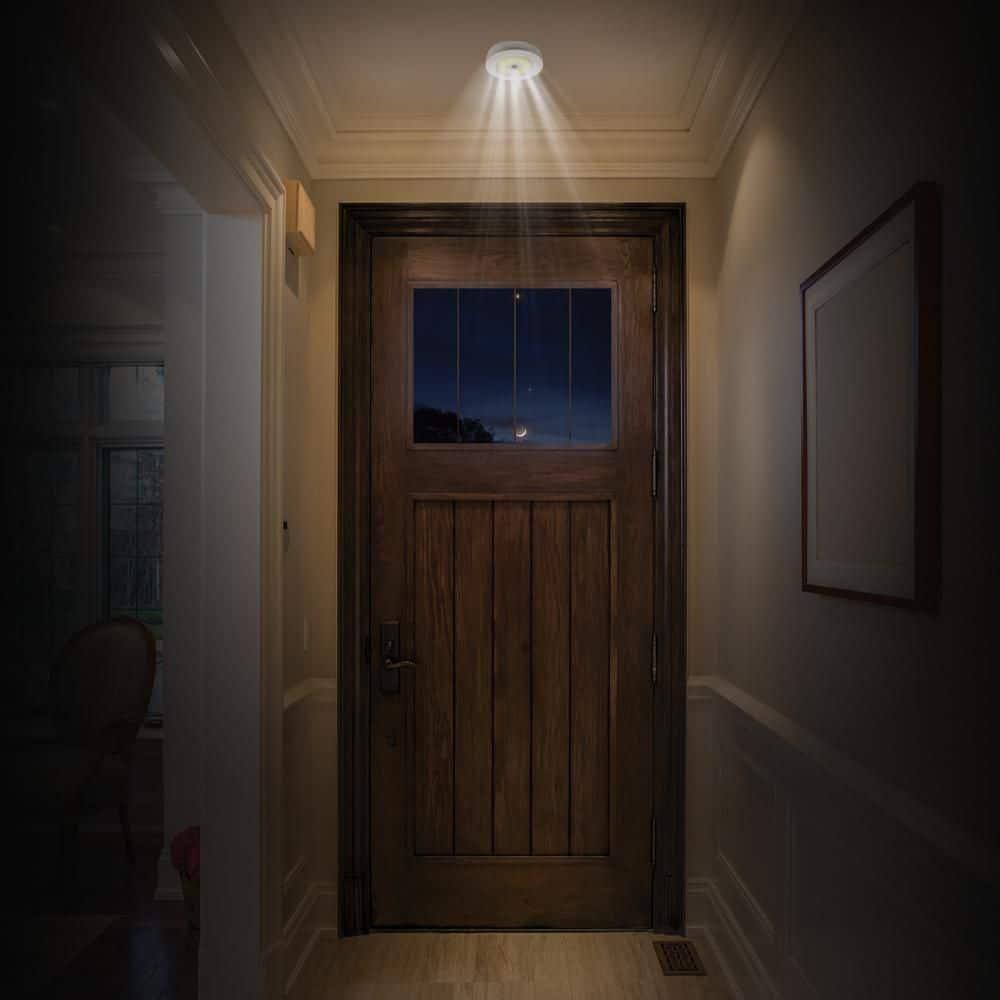 Ultra Overhead Motion Activated LED Rechargeable Night Light