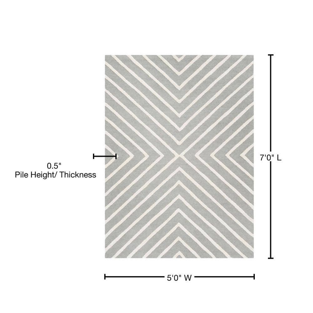 Safavieh Kids Pattern SFK920 Hand Tufted Indoor Area Rug - Grey/Ivory - 5'x7' - Safavieh