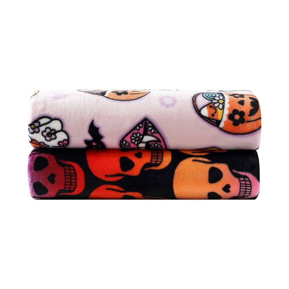 Betsey Johnson Retro Halloween - Pink 50" X 70" Throw Blanket