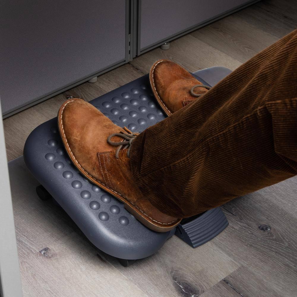 Mind Reader Foot Rest, Under Desk at Work, Ergonomic, Height Adjustable, Office, Plastic, 17.5"L x 13.5"W x 3.5"H
