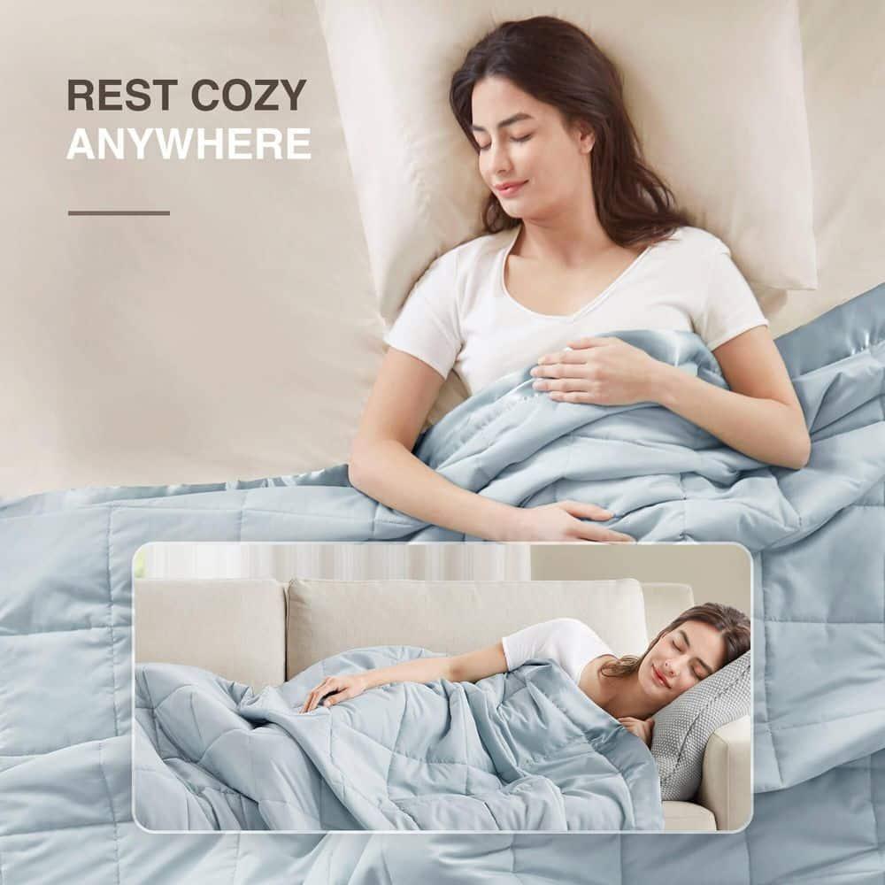 Lightweight Down Alternative Blanket with Satin Trim