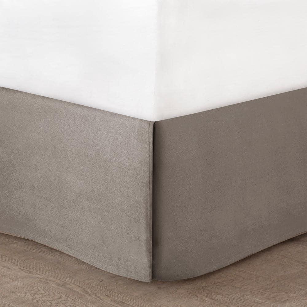Madison Park Emilia 12 Piece Jacquard Comforter Set with Bed Sheets