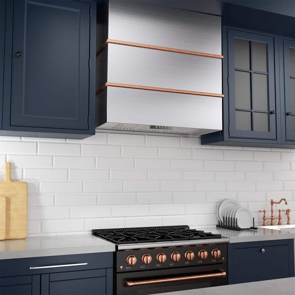 Akicon Akicon 30" Stainless Steel 600 CFM Ducted (Vented) Wall Mounted Required Range Hood AK-HS30HC-BSC