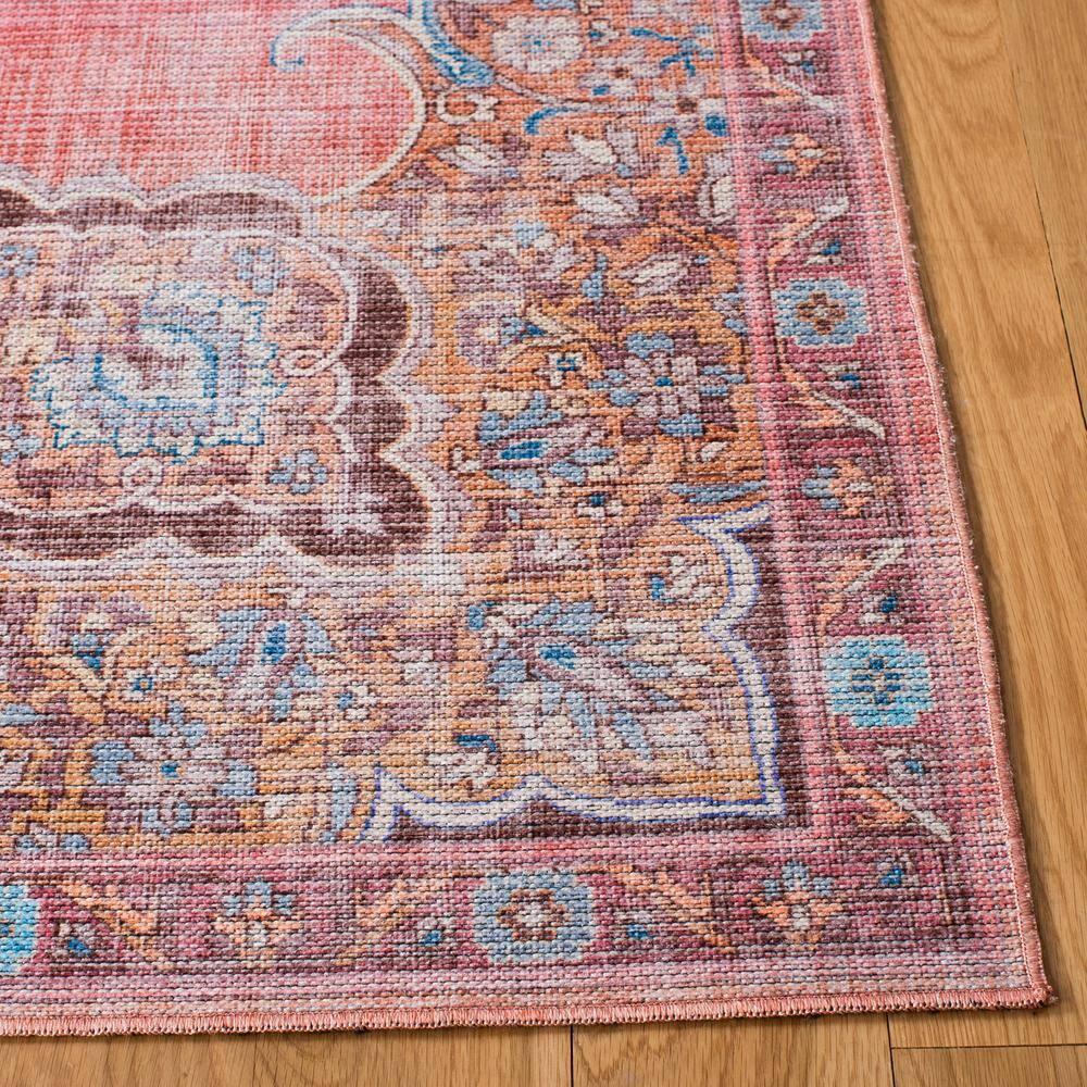 SAFAVIEH Serapi Collection SEP580U Pink / Beige Rug