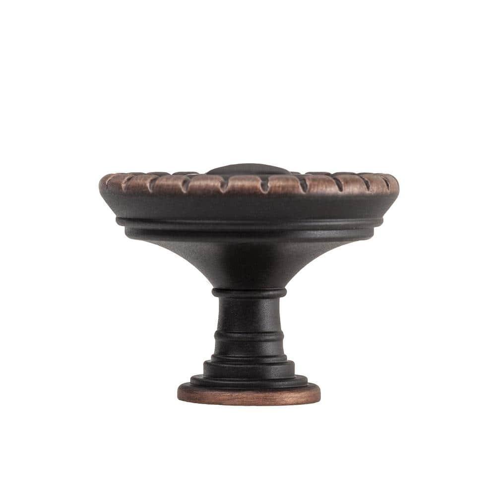 Charlotte 1 1/4" Diameter Knob