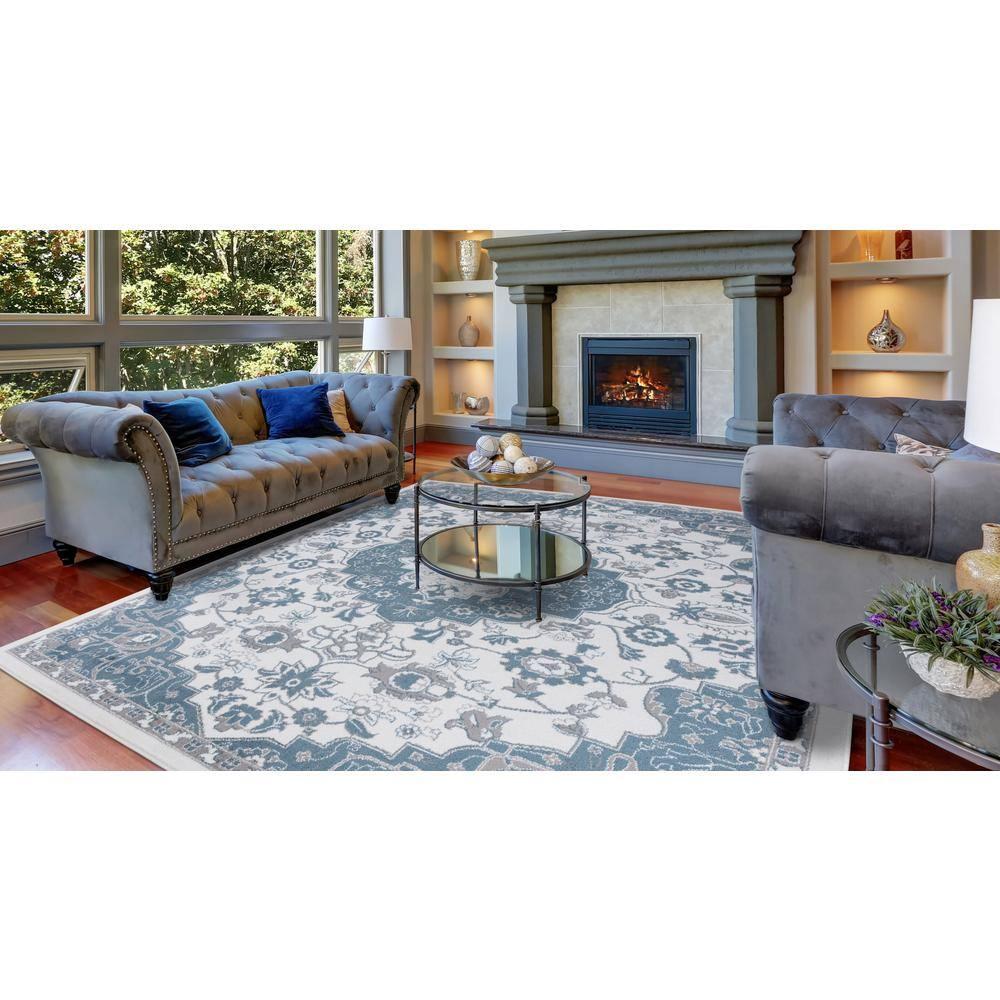 Madison Collection Royal Medallion Ivory 7 ft. 10 in. x 9 ft. 10 in. Area Rug