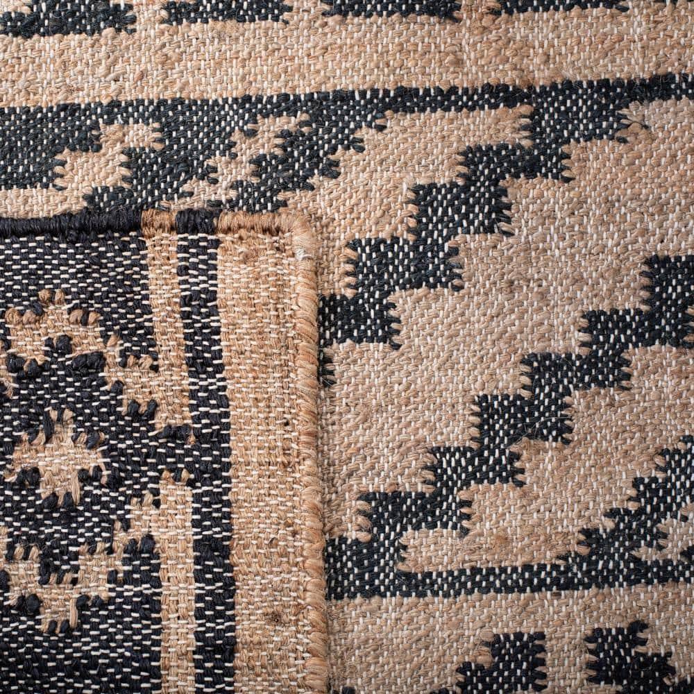 Kilim KLM751 Hand Loomed Area Rug - Natural/Charcoal - 7'x7' - Safavieh