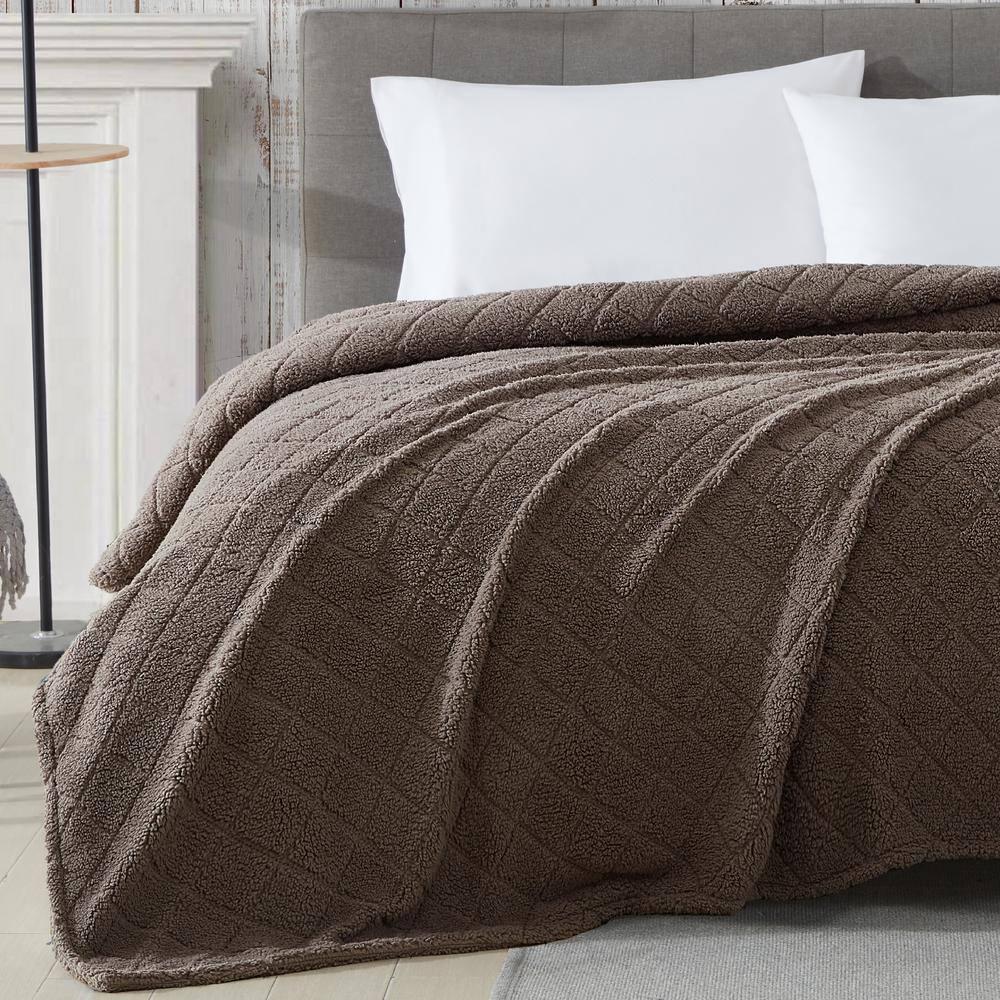 Cathay Home Coleman Oversize Diamond Quilted Teddy Sherpa Fleece Throw Blanket/Bedspread - Home, Sofa, Couch, Outdoor, Travel, Stadium, Sports, Camping, Hiking - Charcoal Brown, Full/Queen (90"x90")