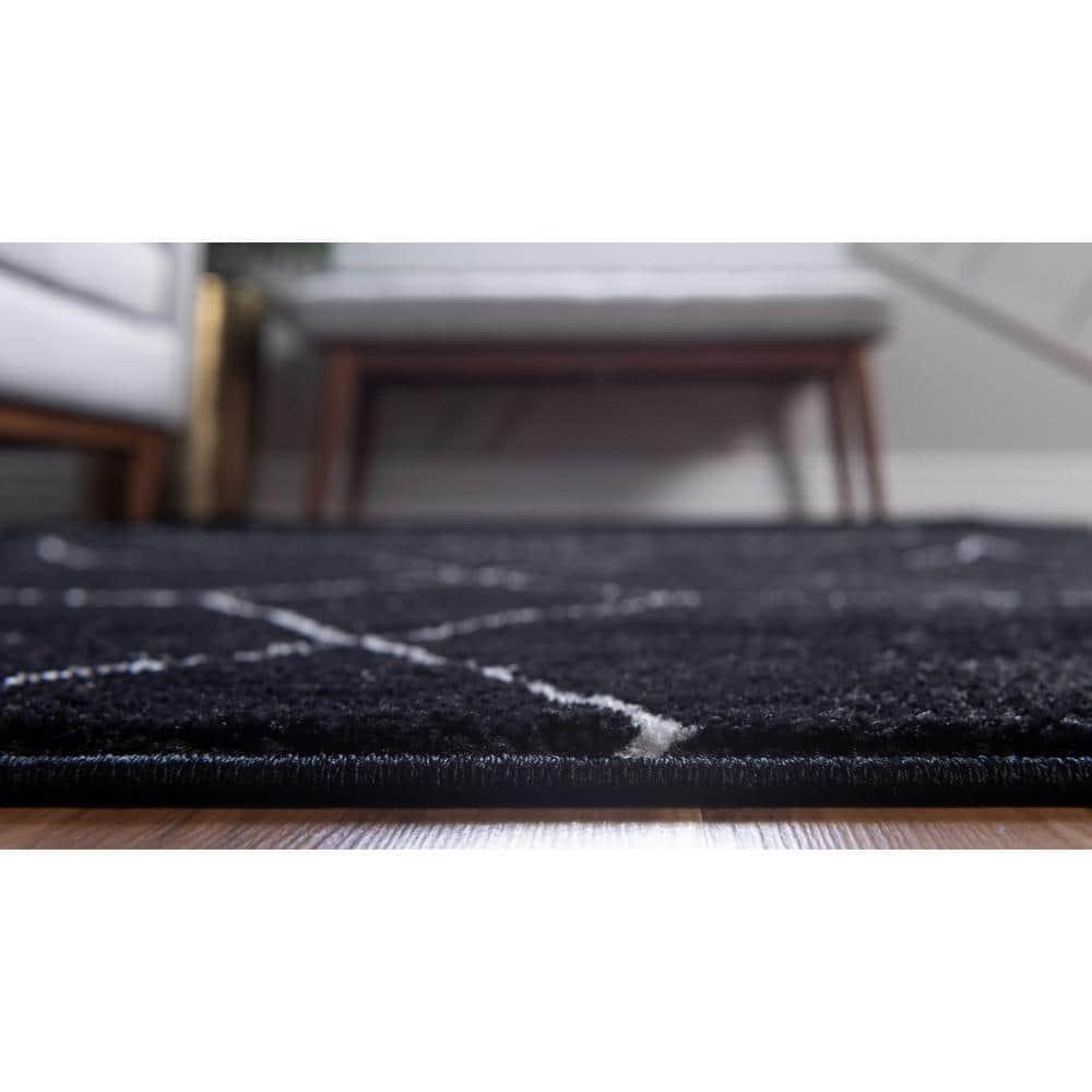 Unique Loom 5' 0 x 8' 0 Trellis Frieze Geometric Black Area Rug