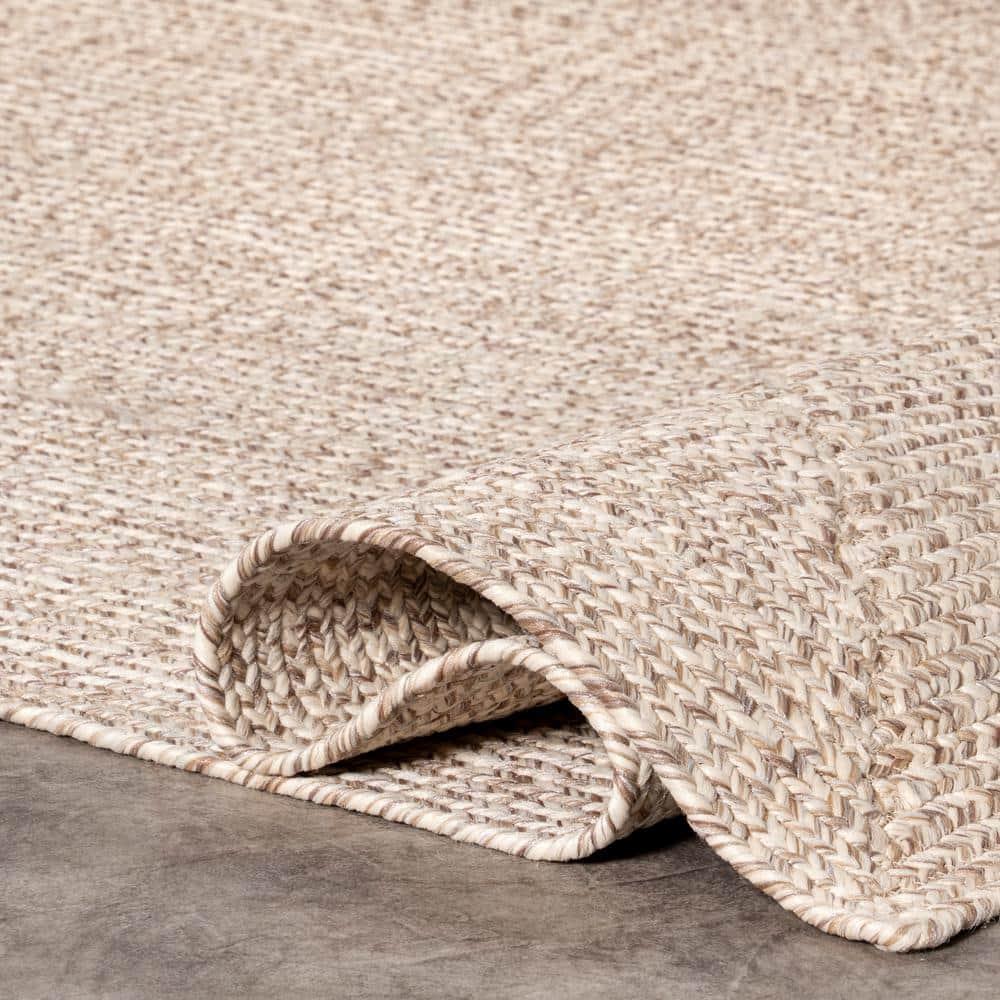 nuLOOM Wynn Braided Indoor/Outdoor Tan 6' Casual Round Rug