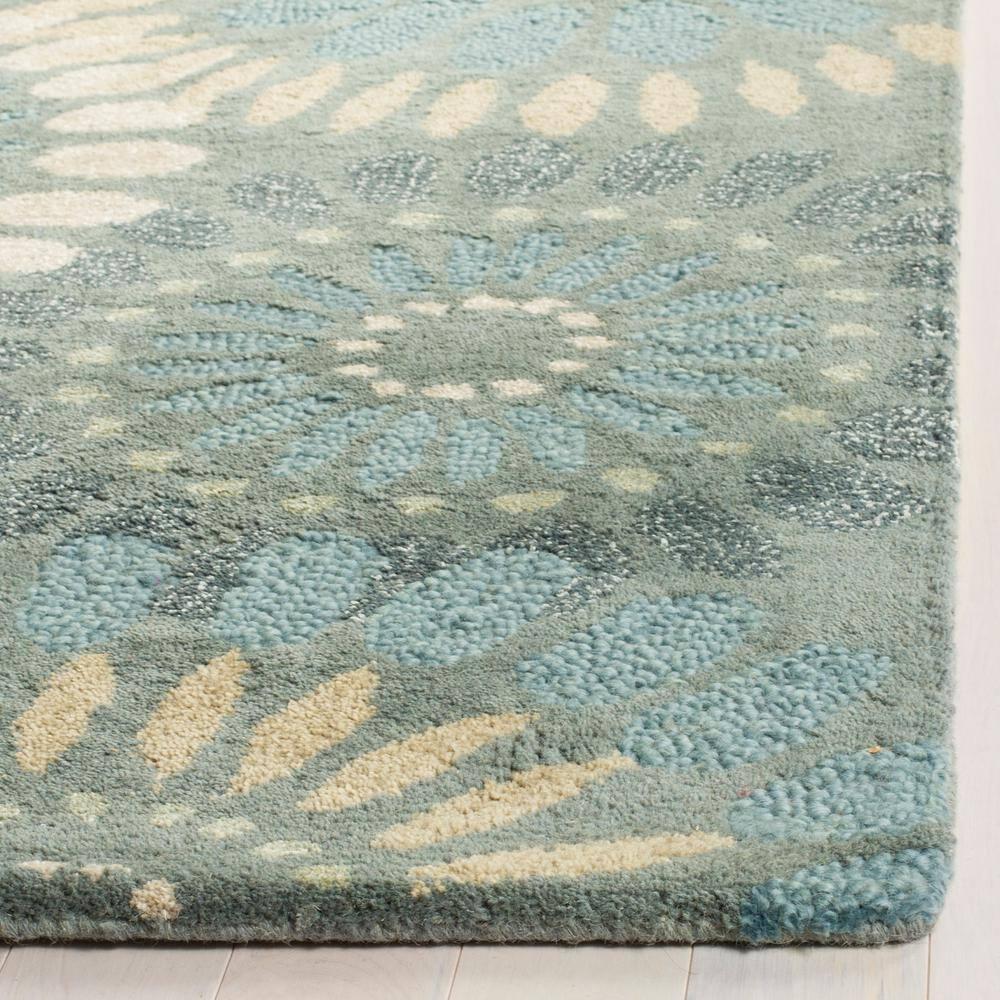 Arber Jardin Hand Tufted Wool Floral Rug