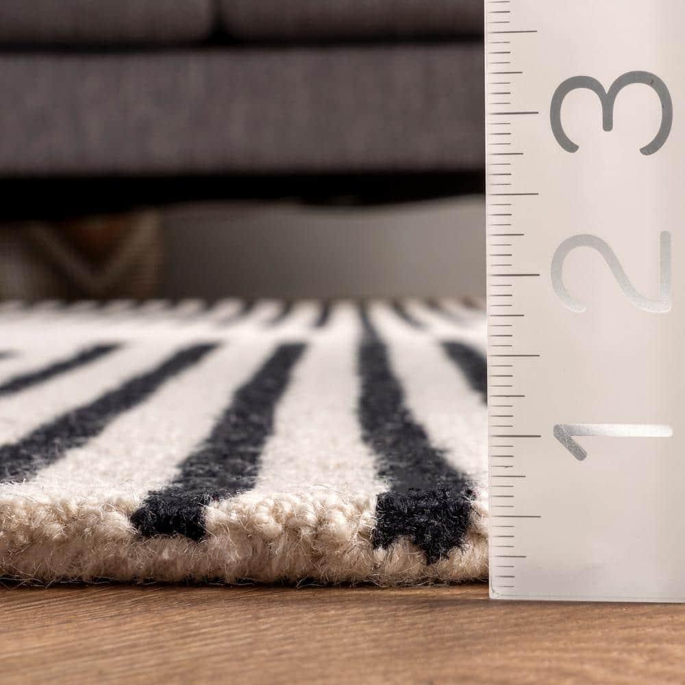 nuLOOM Flynn Handmade Contemporary Wool Runner Rug, 2' x 8', Ivory