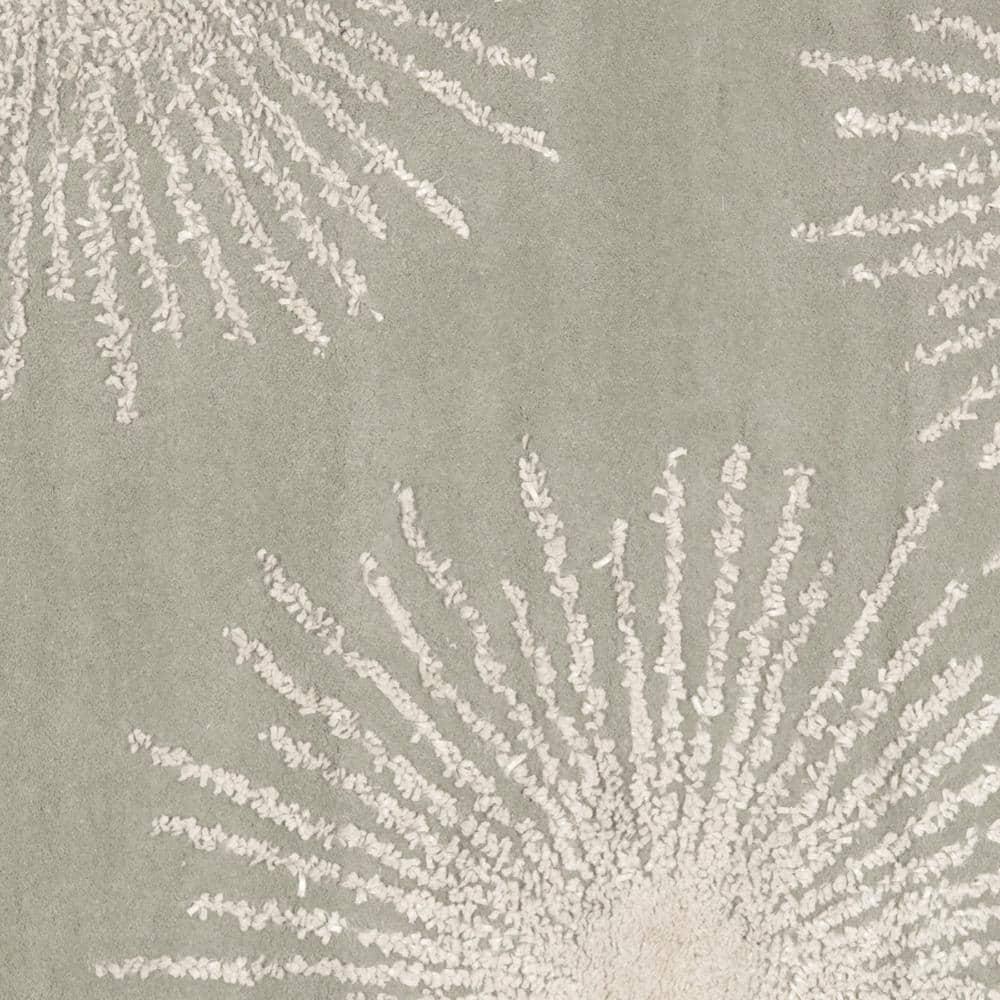 Soho SOH712 Hand Tufted Area Rug - Grey/Ivory - 6'x6' - Safavieh.