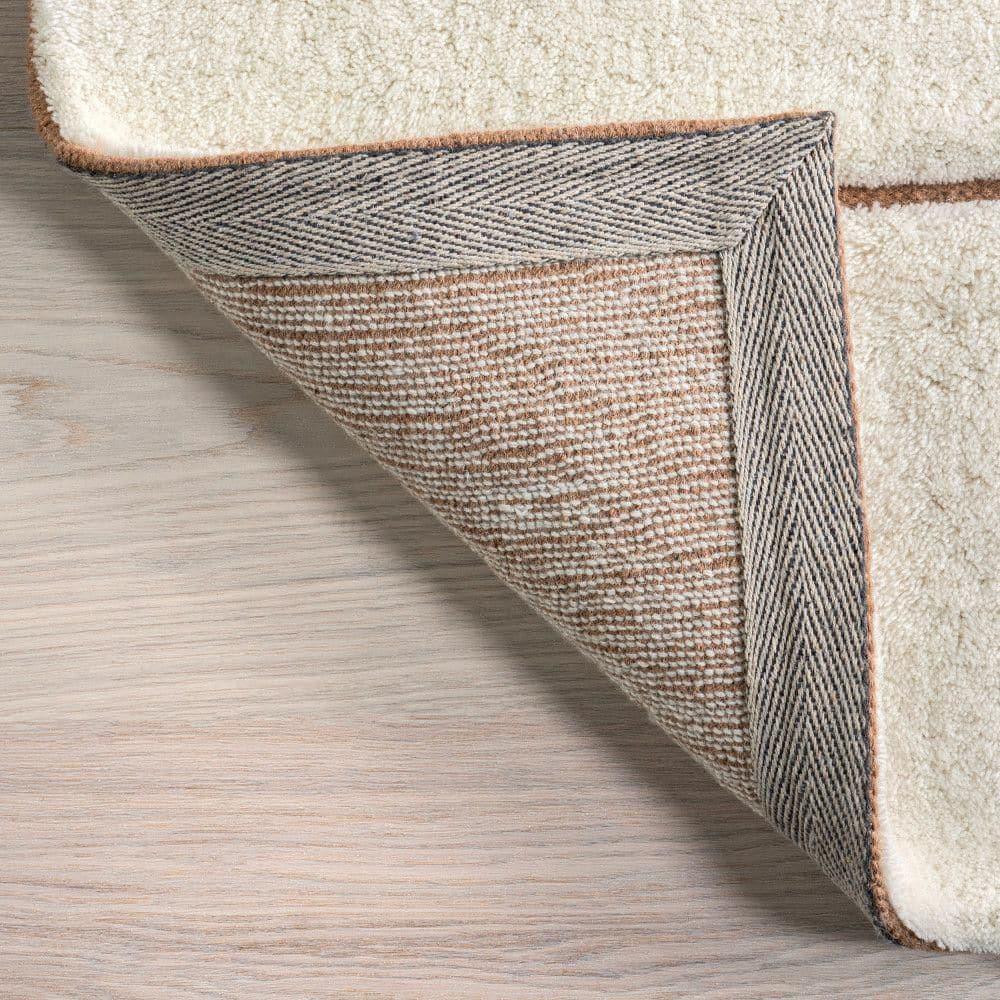 Ivy Bronx Brega Geometric New Zealand Wool Area Rug