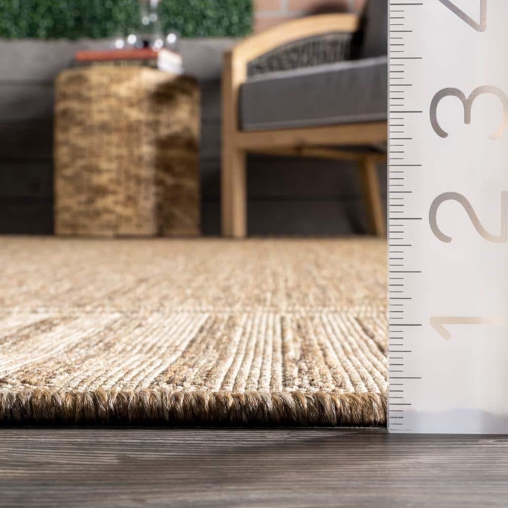 nuLOOM 4' x 6' Outdoor Area Rug, Stain Resistant, Weather Resistant, High Traffic, Patio, Balcony, Outside, Living Room, Dining Room, Asha Light Brown