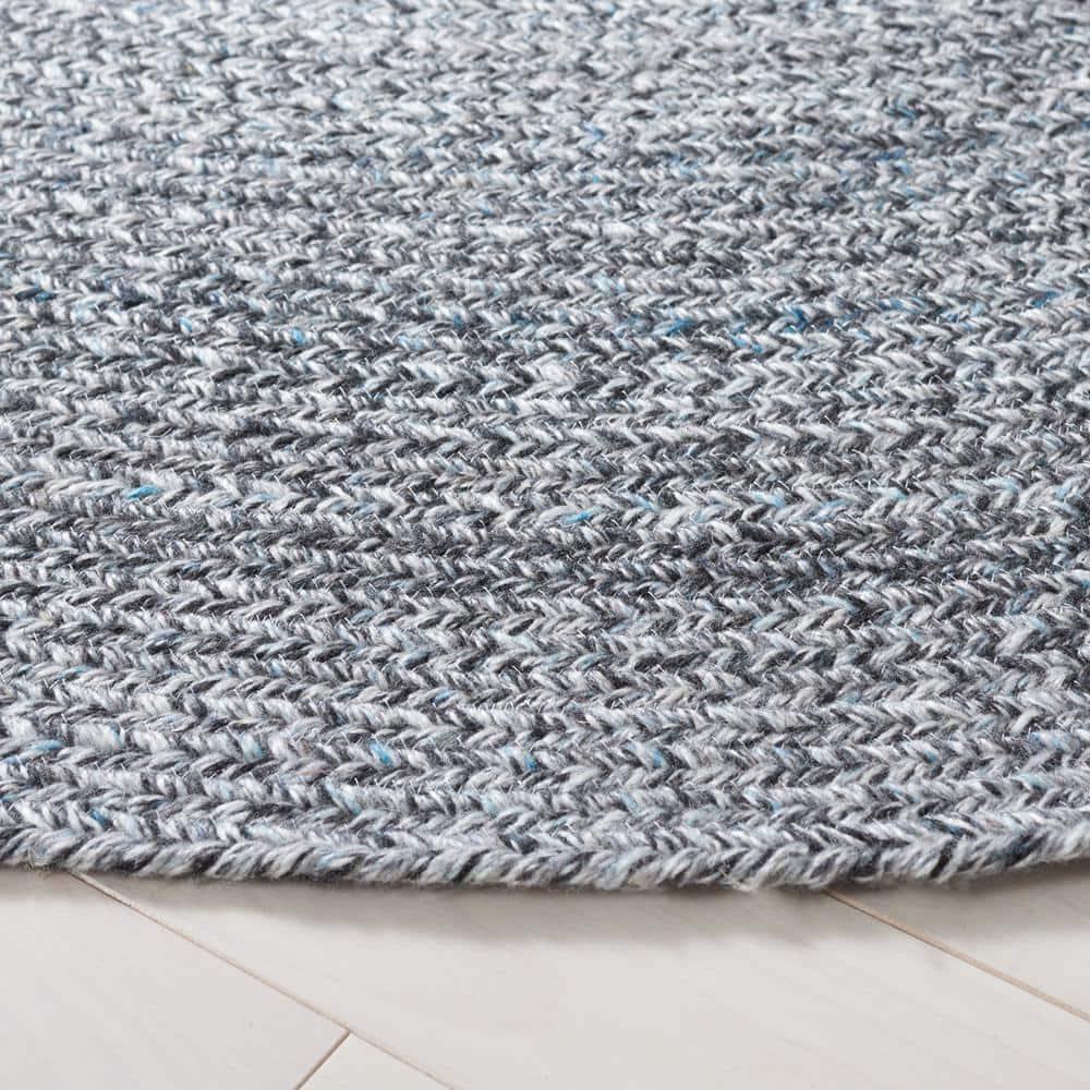 Braided BRD804 Hand Woven Area Rug - Dark Gray/Light Blue - 5' round - Safavieh.