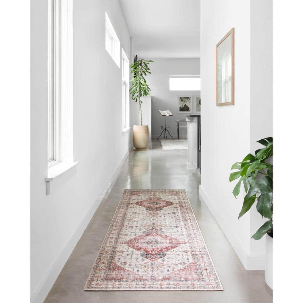 Loloi II Skye Collection SKY-02 Ivory/Berry 6'-0" x 6'-0" Round Area Rug