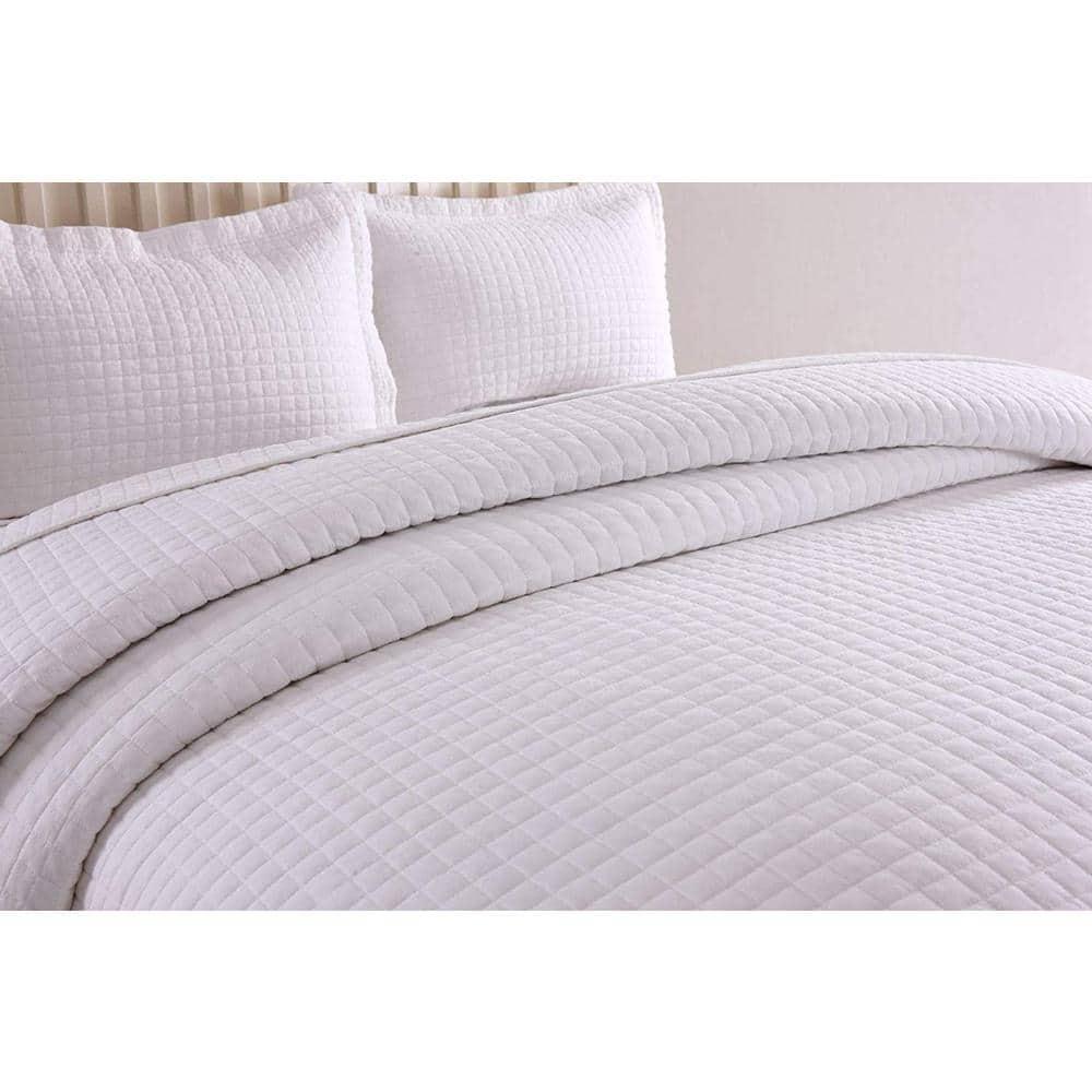 MarCielo WhiteCT Quilt Peony Cotton Geometric Shapes Quilt Set