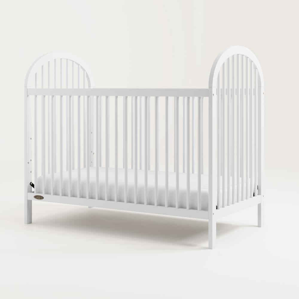 Olivia 3-In-1 Convertible Crib
