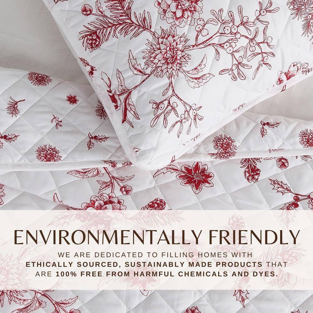 FreshFolds Vibrant & Cheerful Christmas Quilt Set