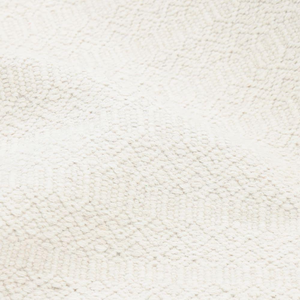 Chatham Geometric Area Rug in Ivory