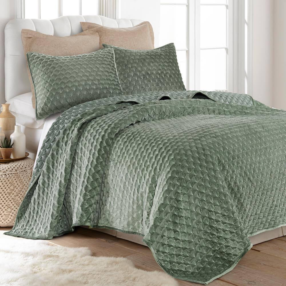 Merano Velvet Full/Queen Quilt Green - Levtex Home