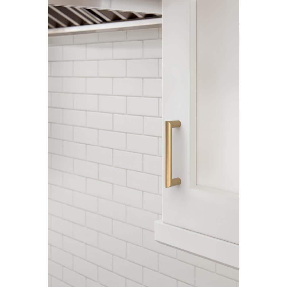 Revolve Bar Pull