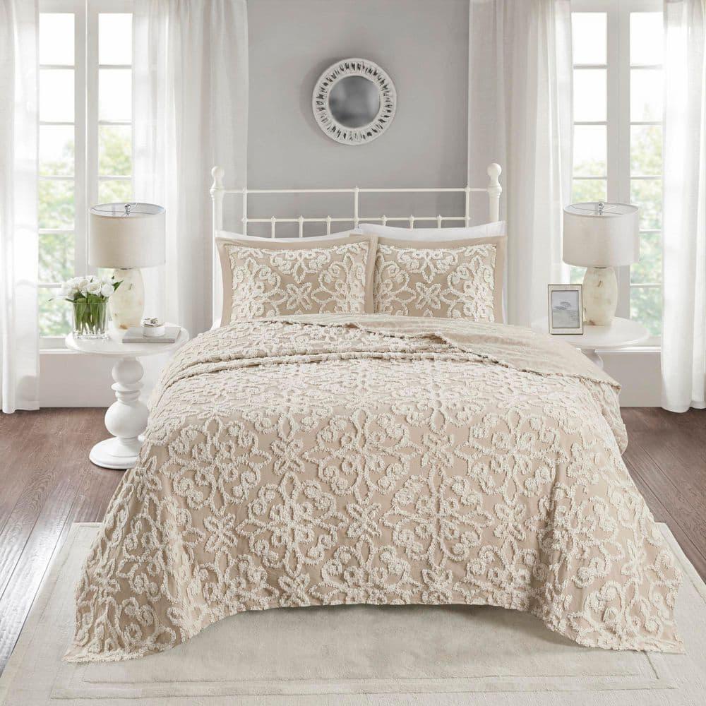 Kelly Clarkson Home Emberly Tufted 100% Cotton Sateen Coverlet Set in Farmhouse Style
