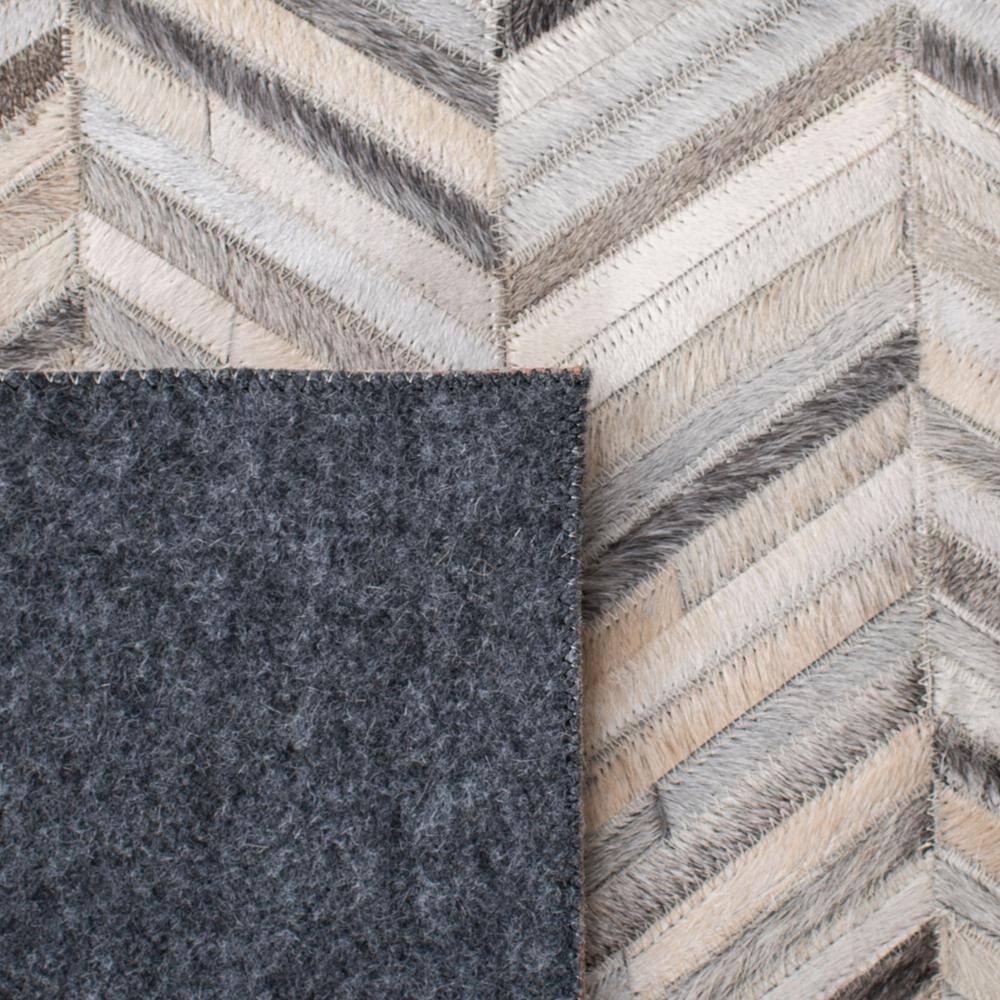 Studio Leather STL802 Hand Woven Area Rug - Ivory/Grey - 4'x6' - Safavieh.