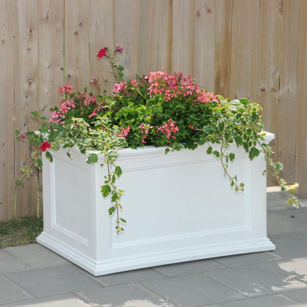 Winston Porter Anastasiya 20"x36" Resin Planter with Water Reservoir