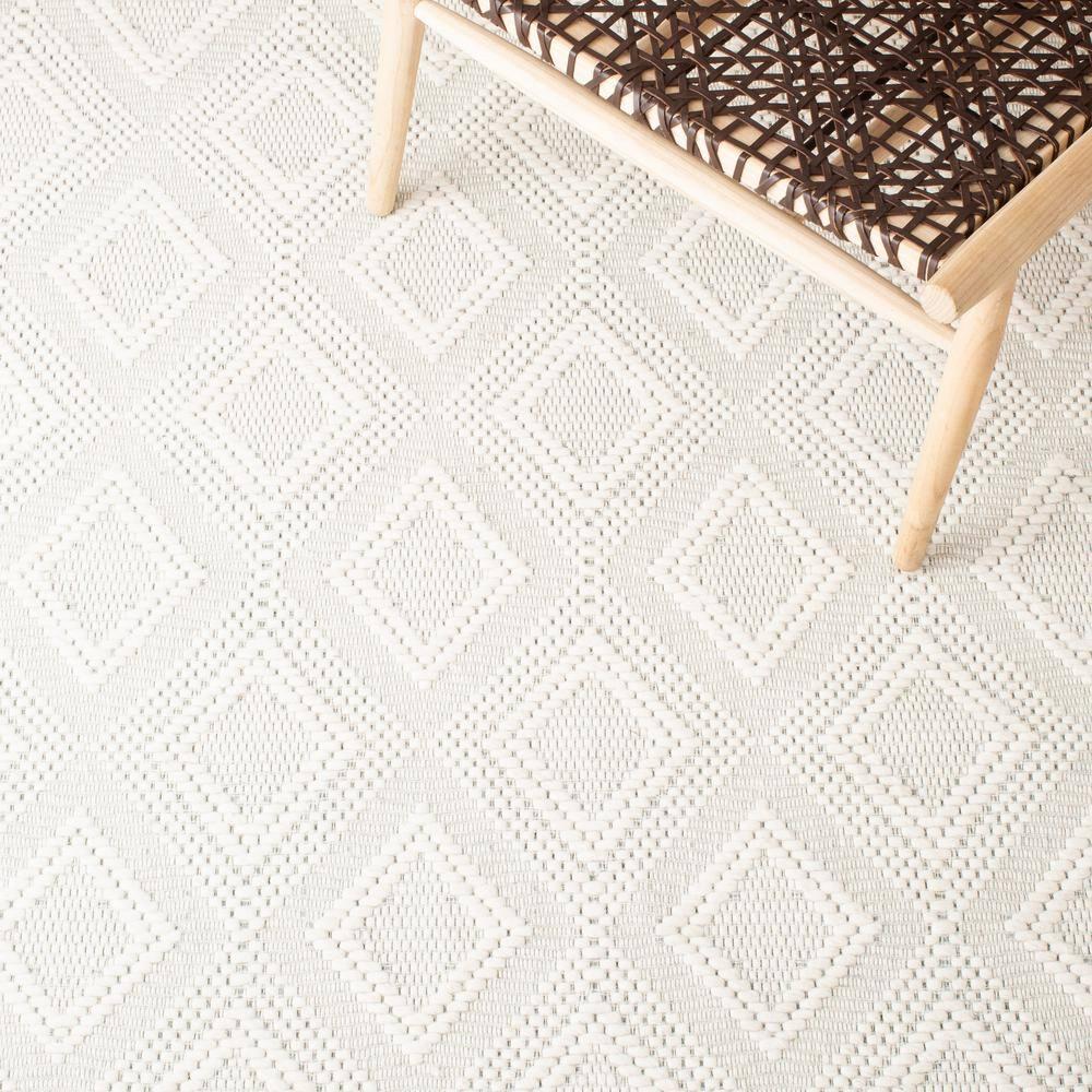 Marbella MRB306 Hand Woven Area Rug - Ivory - 6'x6' - Safavieh.