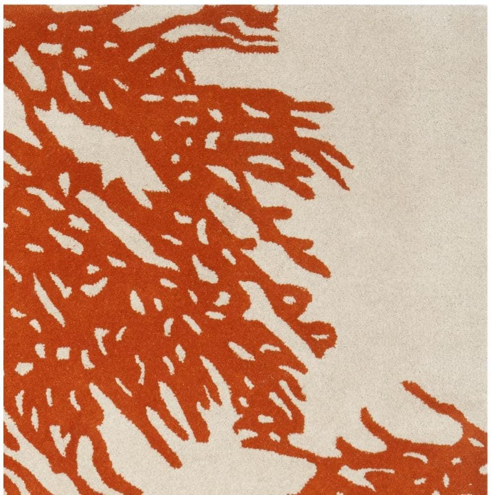 SAFAVIEH Bella Pascal Floral Coral Wool Area Rug, Beige/Terracotta, 4' x 6'
