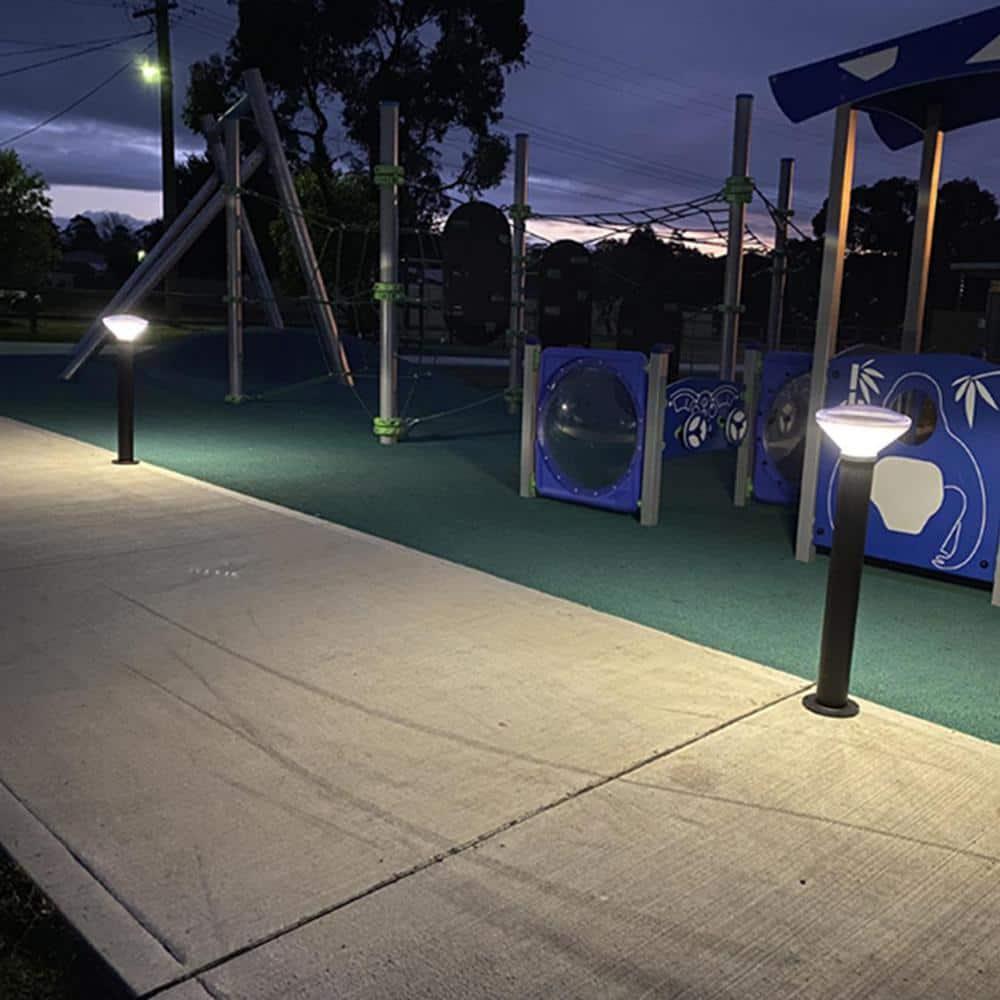 Beyond Solar Beyond Solar Outdoor LED Motion Sensor Pathway Light with Solar Panels