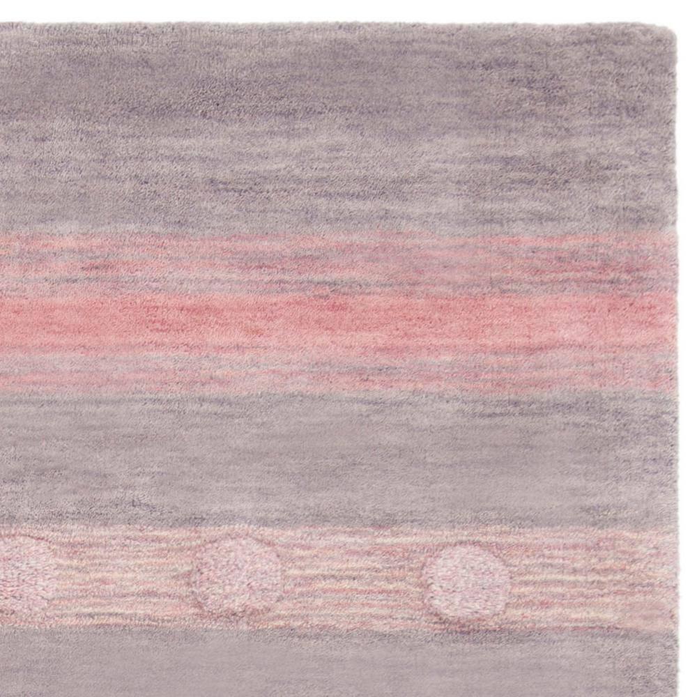 Safavieh Kids SFK801 Hand Loomed Indoor Area Rug - Light Purple/Ivory - 5'x8' - Safavieh