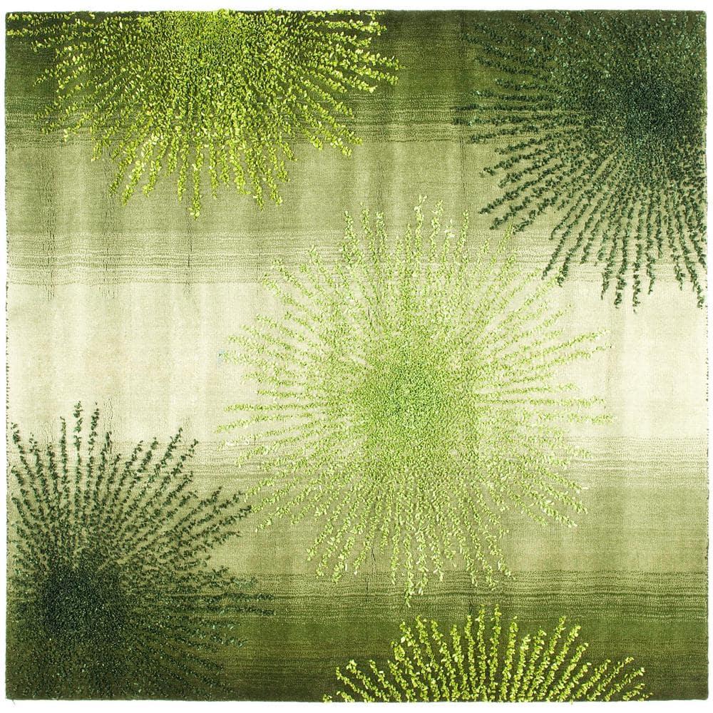 SAFAVIEH Soho Fiesta Celebration Wool Area Rug, Green/Multi, 6' x 6' Square