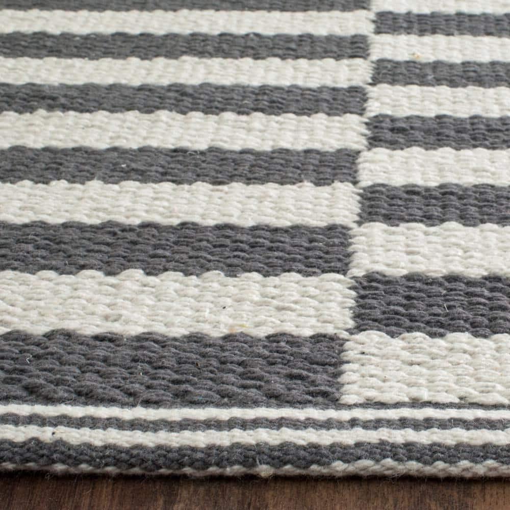 Montauk MTK715 Hand Woven Indoor Area Rug - Ivory/Grey - 8'x10' - Safavieh
