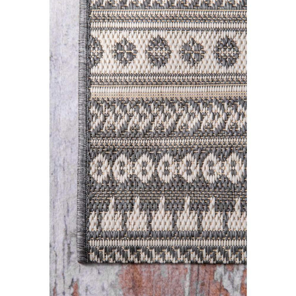 nuLOOM Teofila Outdoor Area Rug
