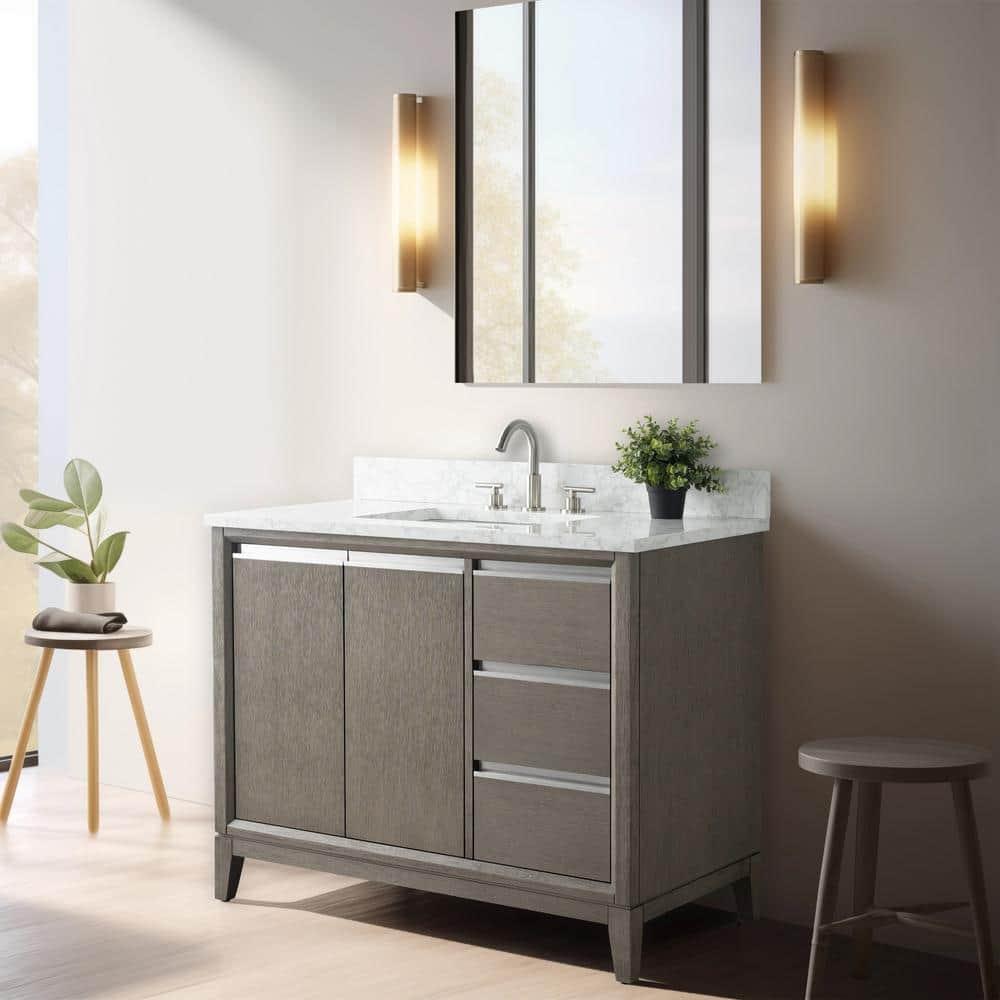 42 Single Bathroom Vanity with Top
