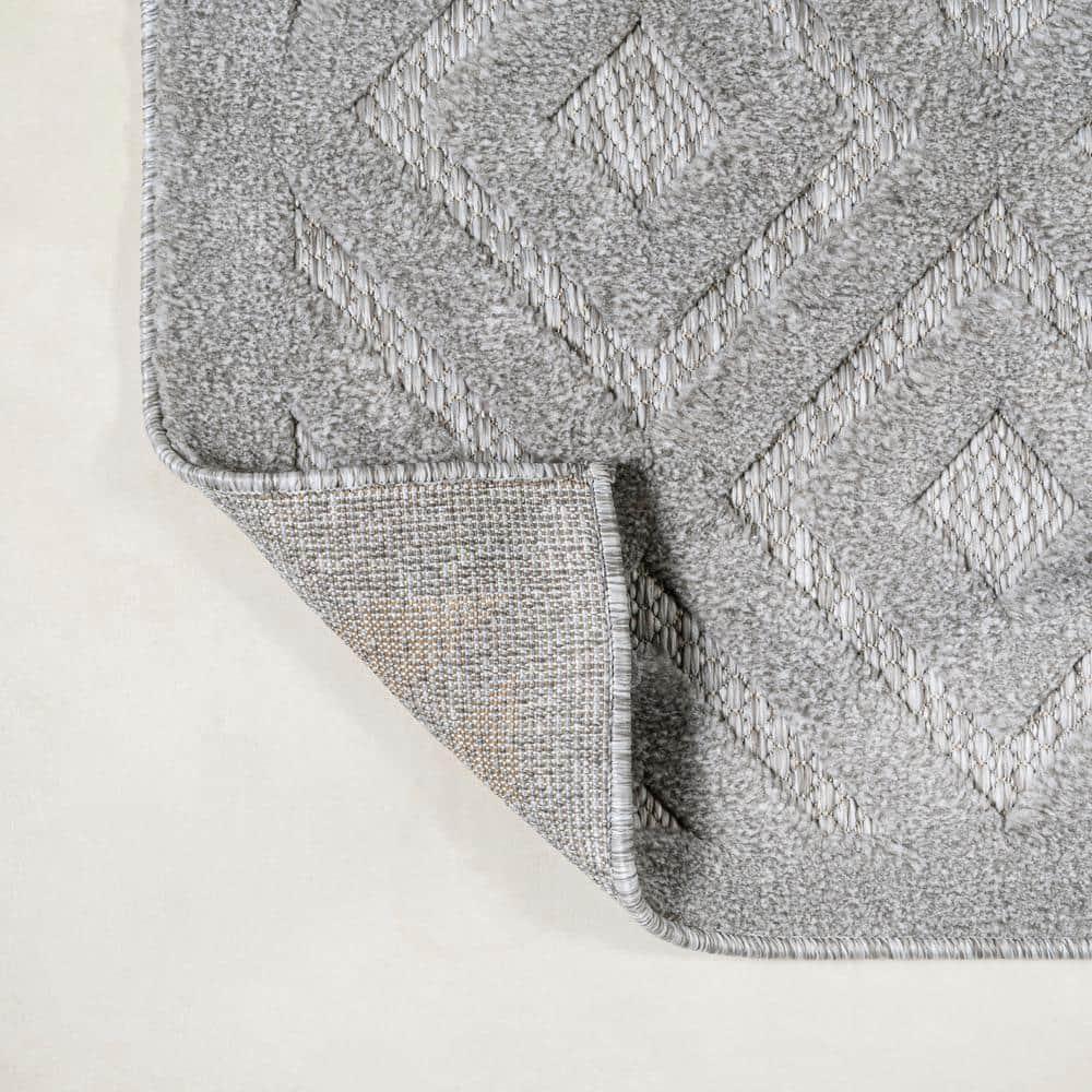 3'x5' Portmany Neutral Diamond Trellis Indoor/Outdoor Area Rug, Light Gray - JONATHAN Y