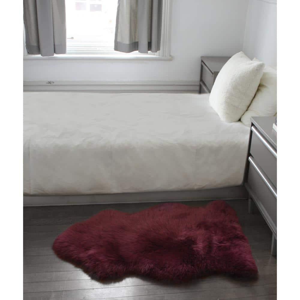 Natural Milan Sheepskin Single Rug | Logan berry | 2'x3'