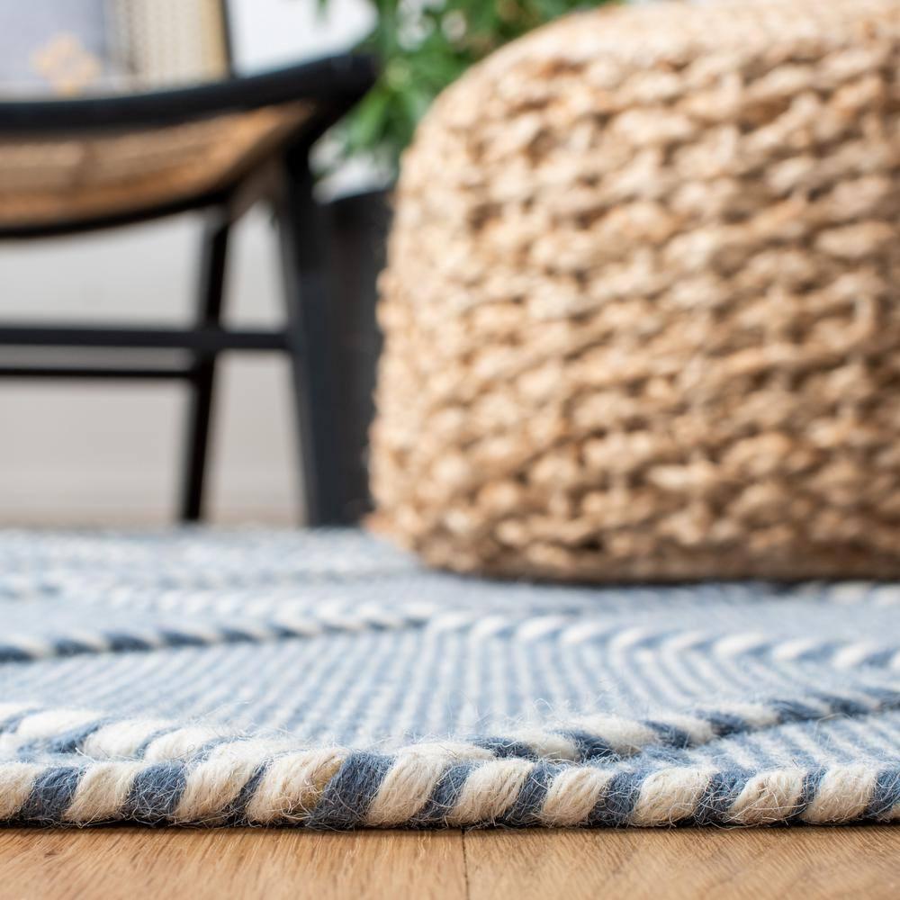 Casablanca Hand-Tufted Blue Wool Shag Rug 5' x 8'