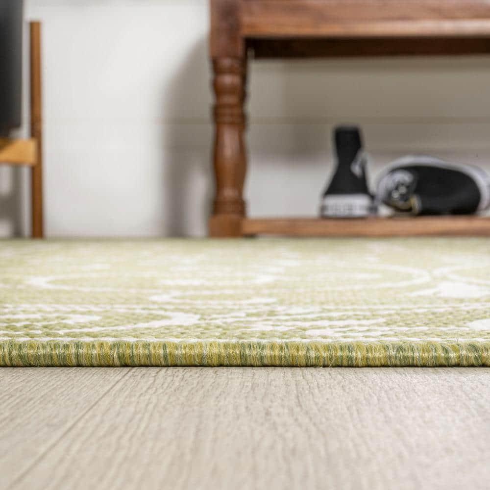 2' x 8' Charleston Vintage Filigree Textured Weave Indoor/Outdoor Runner Rug, Green/Cream - JONATHAN Y