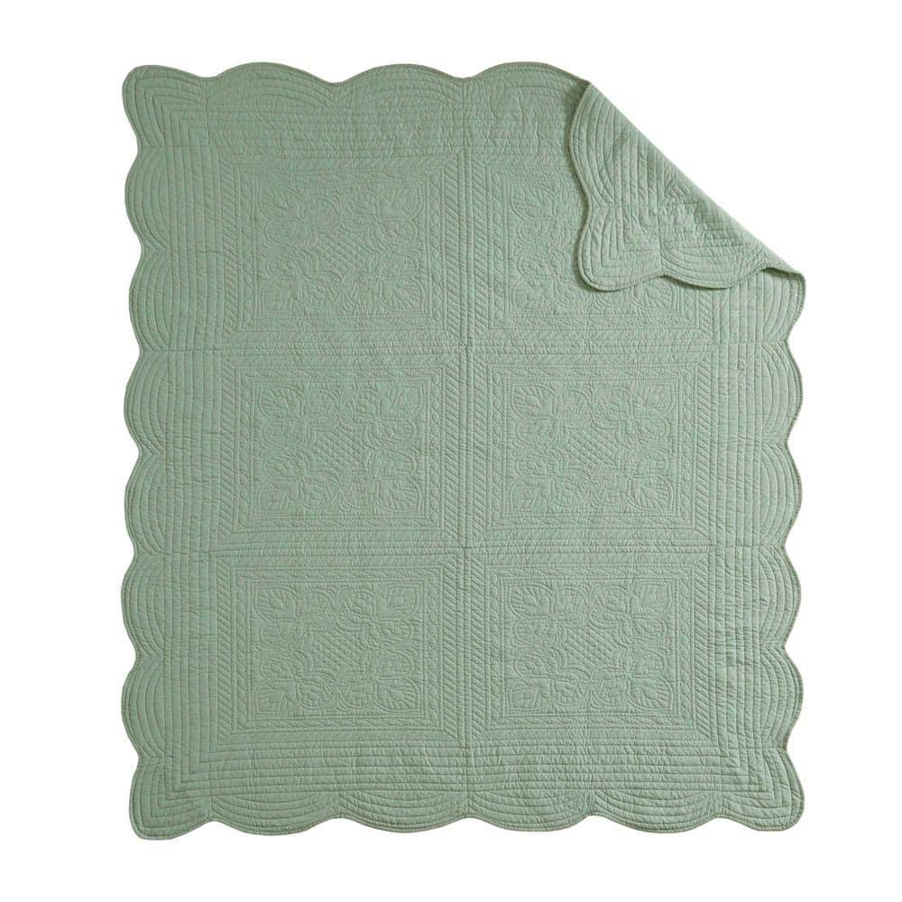 Madison Park Journey Oversized Quilted Throw with Scalloped Edges
