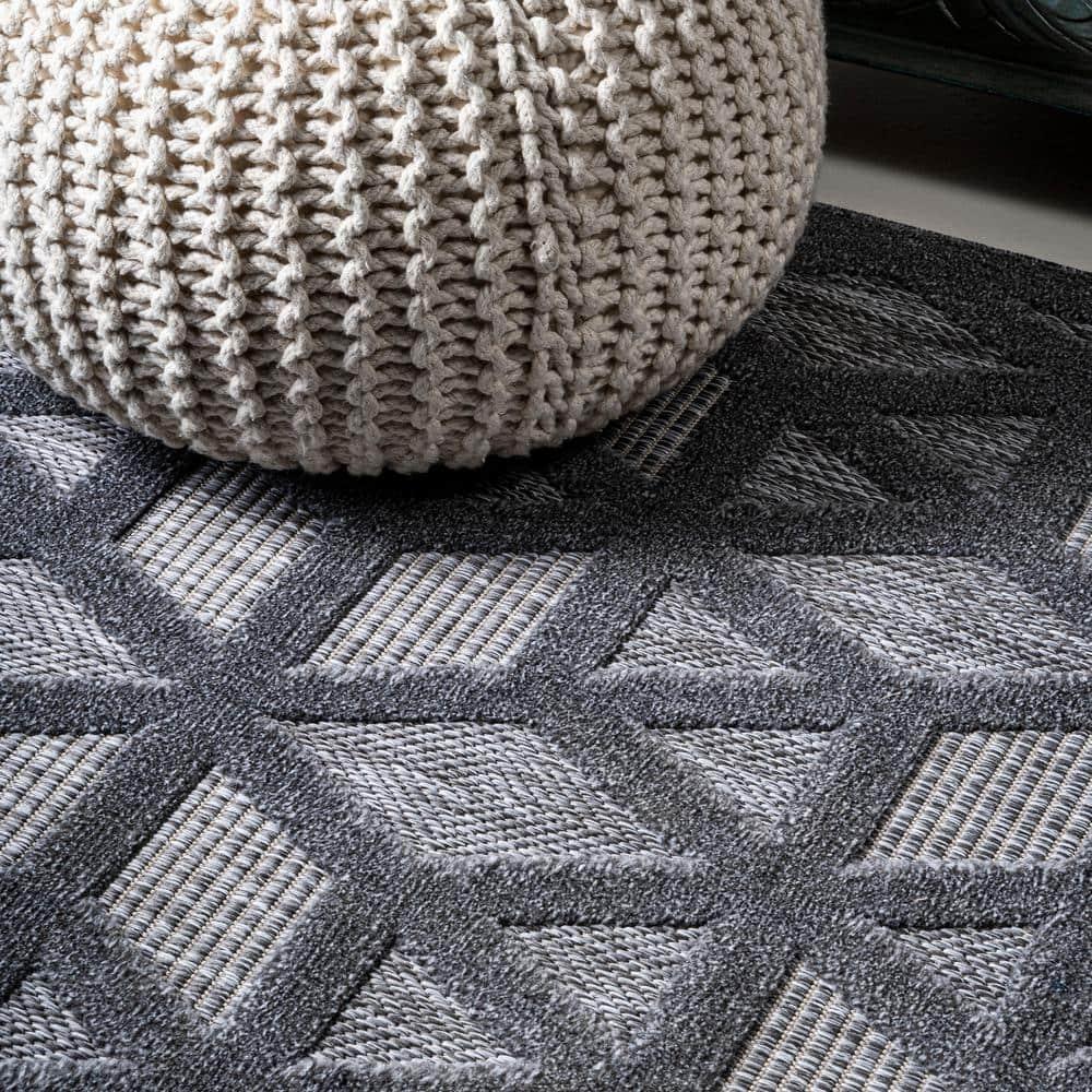 5' x 5' Talaia Neutral Geometric Indoor/Outdoor Area Rug, Dark Gray - JONATHAN Y