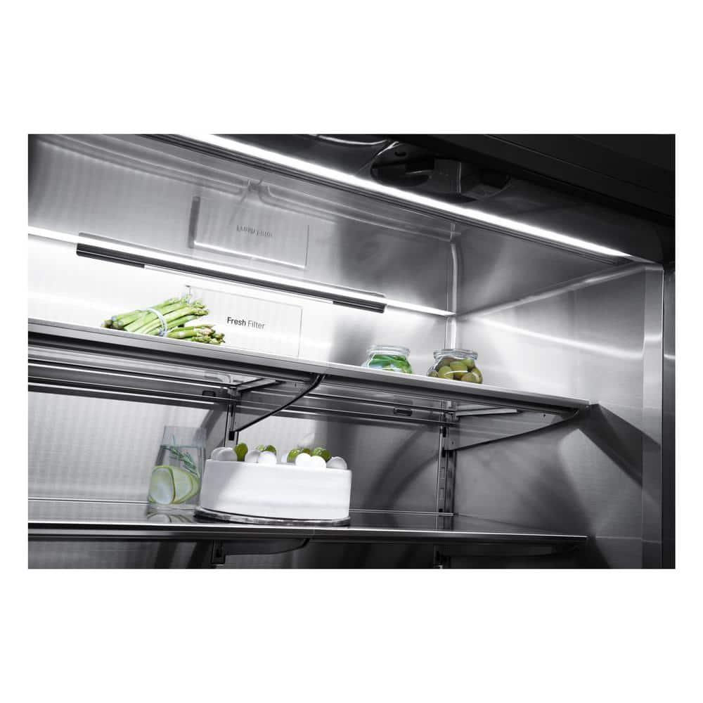 LG SIGNATURE 31 cu. ft. Smart wi-fi Enabled InstaView® Door-in-Door® Refrigerator