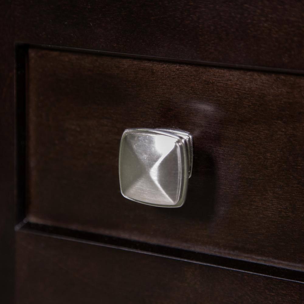 Design House Brookings 37 Inch Solid Wood Bathroom Vanity with Cultured Marble Top, Assembled, Sherwin Williams® Gray – Design House, 216127