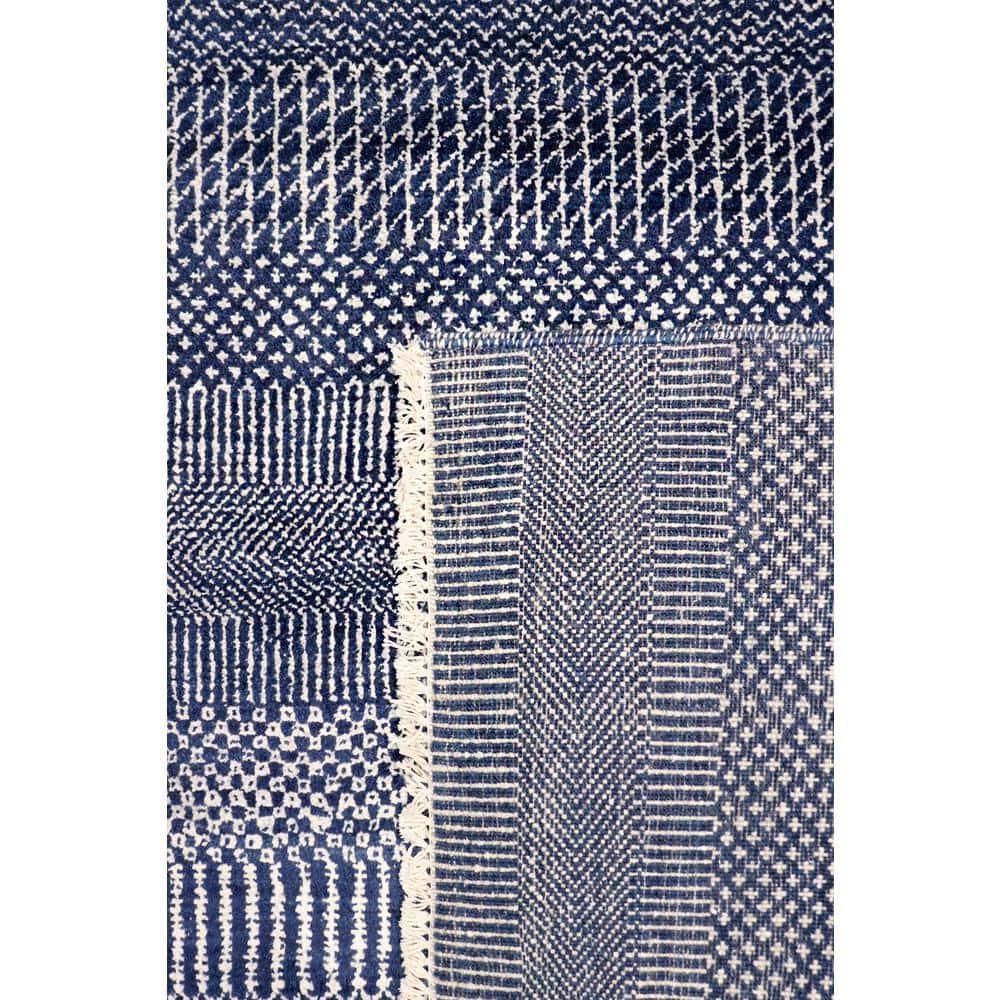 Pasargad Hand-Knotted Wool/Silk Area Rug in Navy/Ivory