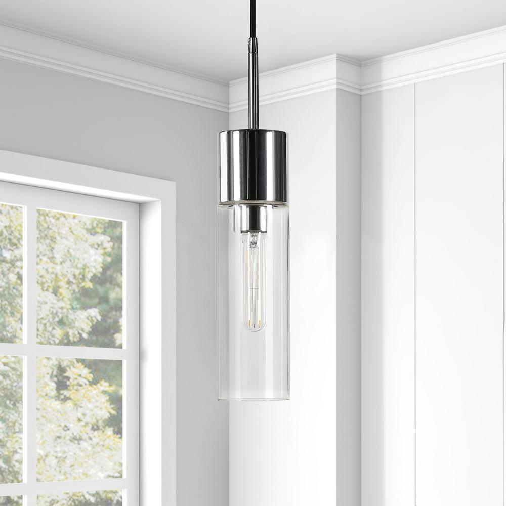 Evelyn&Zoe Industrial Clear Glass Pendant