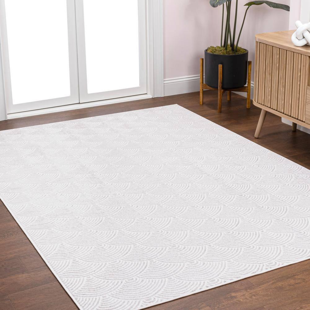 JONATHAN Y Porter Geometric Art Deco Fan Pattern High-Low White/Light Gray 4 ft. x 6 ft. Area Rug